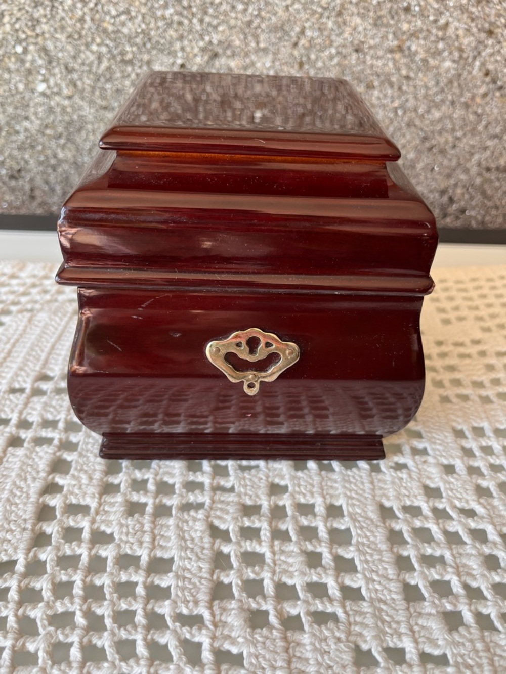 Vintage 1990 Bombay company Polished Wooden Jewelry Box - Deep Brown Finish